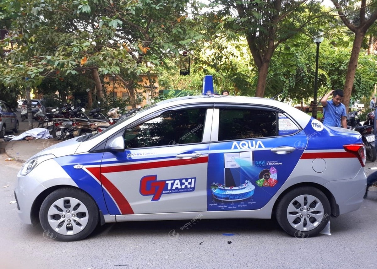 quảng cáo trên xe taxi G7