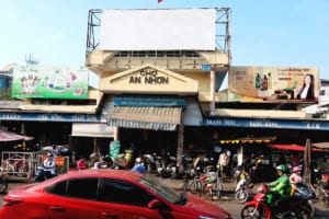 Quảng cáo biển chợ của Kem đánh răng Ngọc Châu tại TPHCM