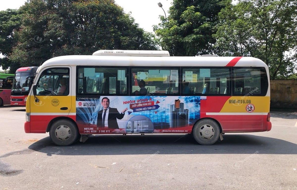 Nhôm Đông Á quảng cáo trên xe bus Bắc Ninh