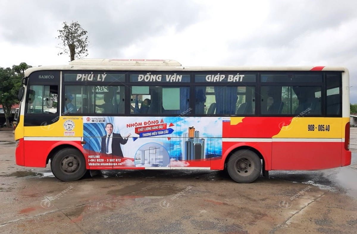 Nhôm Đông Á quảng cáo trên xe bus Hà Nam