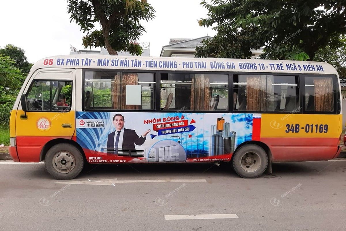 Nhôm Đông Á quảng cáo trên xe bus Hải Dương