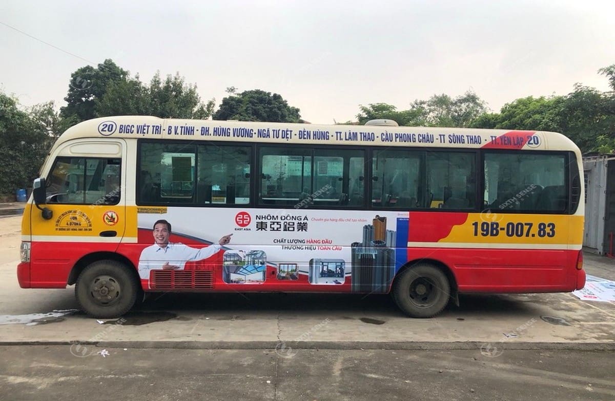Nhôm Đông Á quảng cáo trên xe bus Phú Thọ