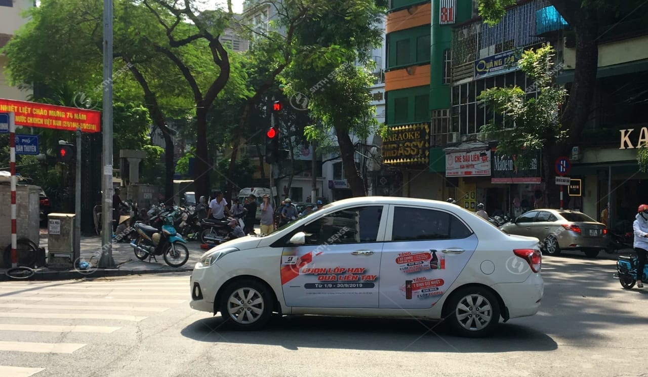 Bridgestone tổ chức roadshow quảng cáo tại Hà Nội