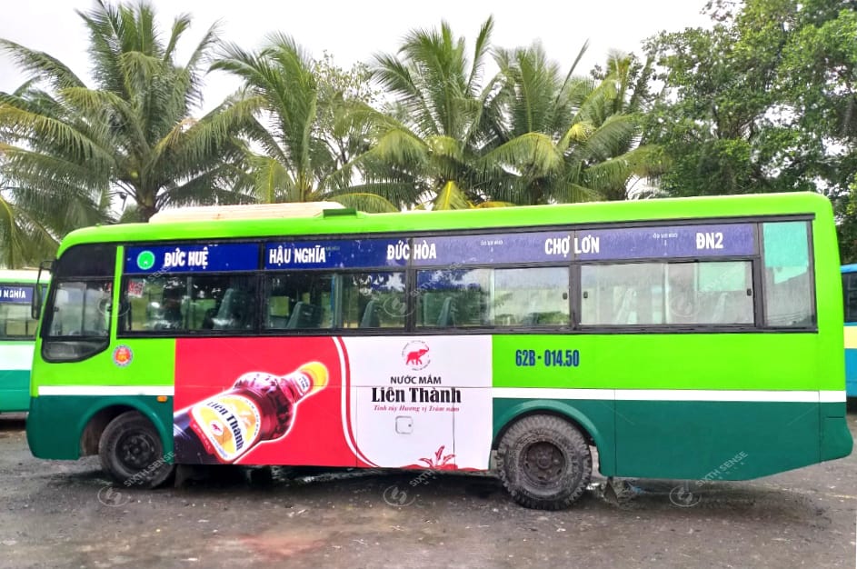 Chiến dịch quảng cáo cho Nước mắm Liên Thành trên xe buýt TPHCM
