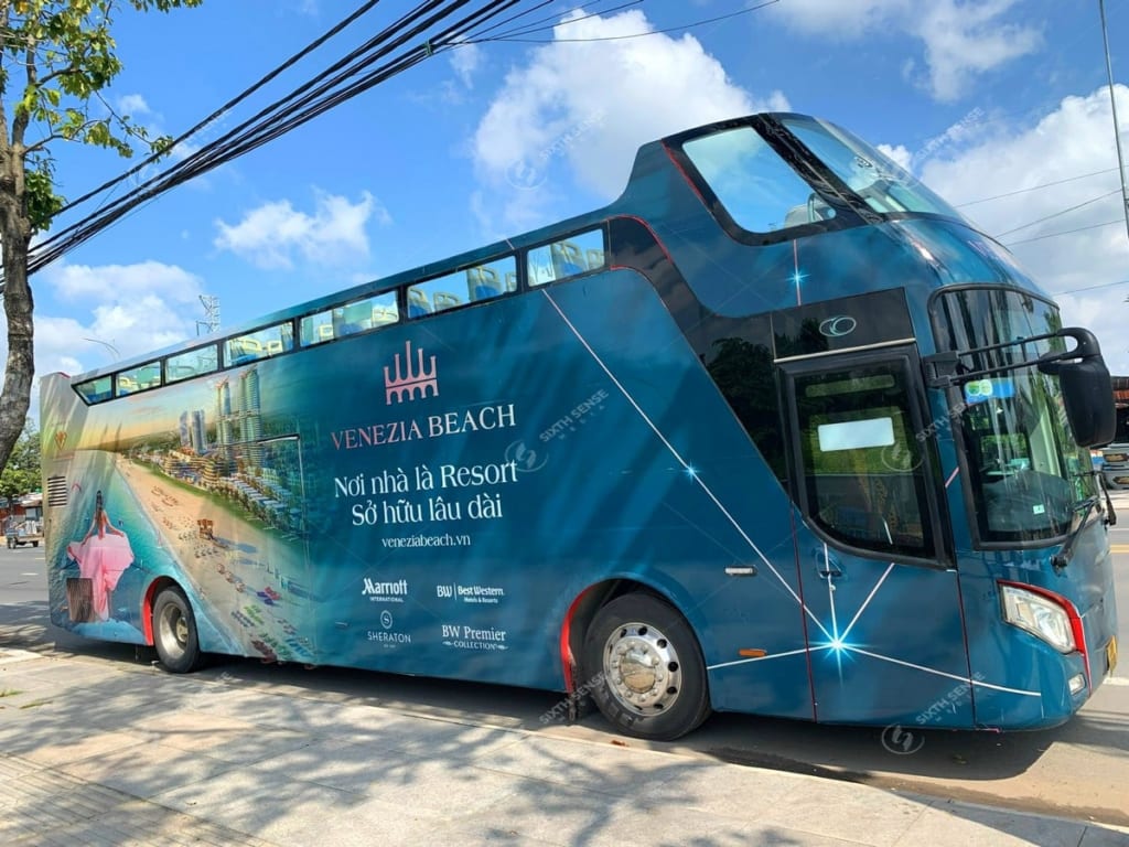 Roadshow xe bus 2 tầng giới thiệu dự án Venezia Beach Hồ Tràm tại Biên Hòa