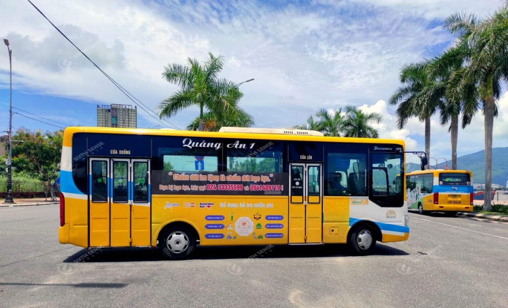 CSAGA tuyên truyền chấm dứt bạo lực bằng quảng cáo trên xe bus Đà Nẵng