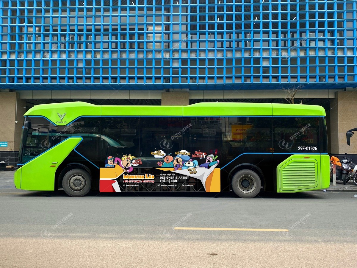 Quảng cáo xe bus điện Vinbus