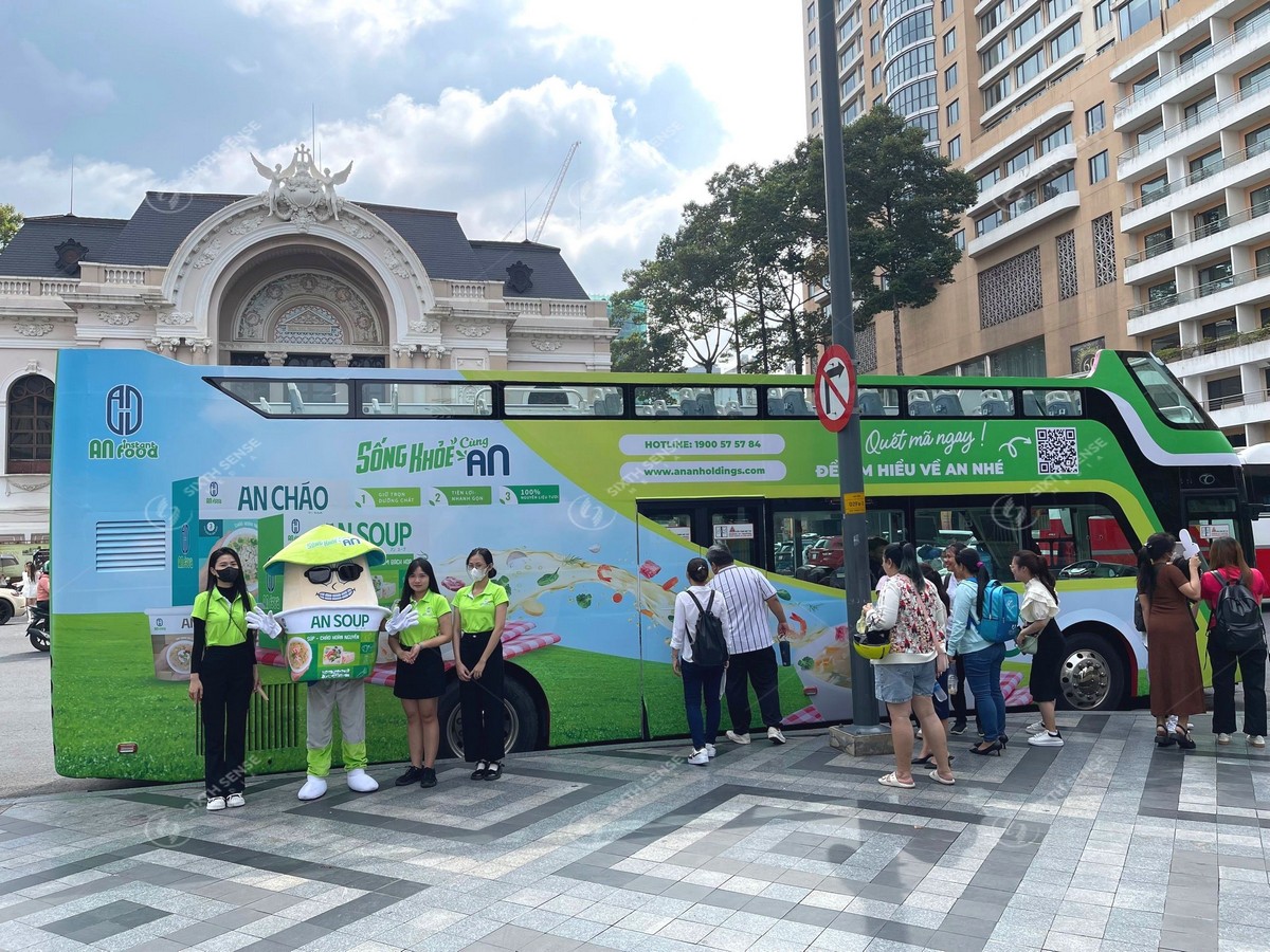 Roadshow activation trên xe bus 2 tầng cho An Instant Food