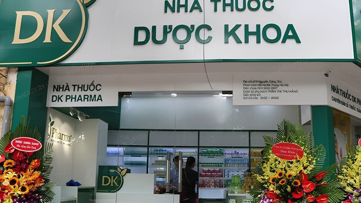 Mẫu Biển Quảng Cáo Nhà Thuốc Mặt Tiền Nhỏ 2