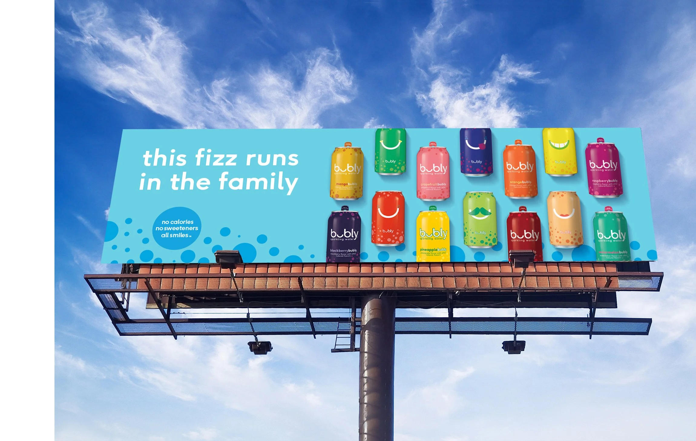 Biển quảng cáo ngoài trời tấm lớn của các hãng nước ngọt