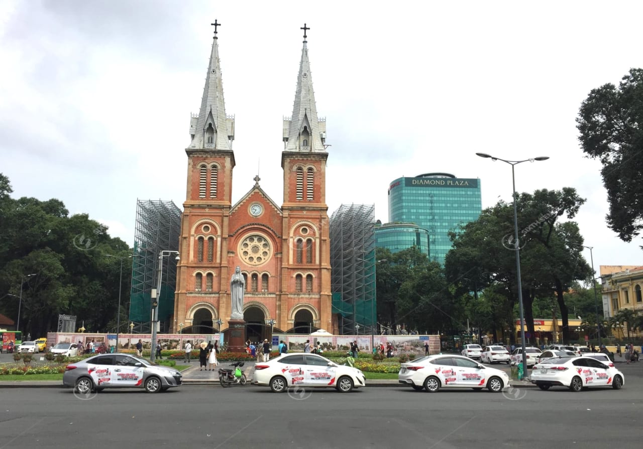 Bridgestone tổ chức roadshow quảng cáo tại Hà Nội và TPHCM