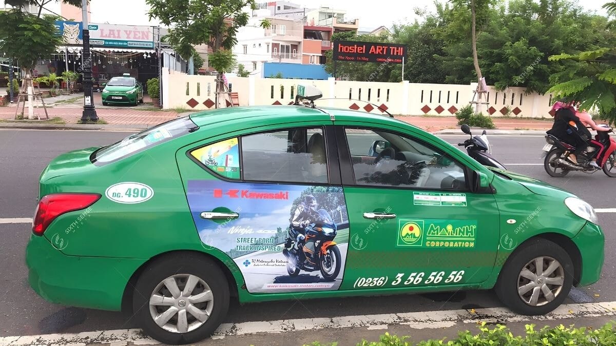 Quy Trình Triển Khai Dán Quảng Cáo Trên Xe Taxi
