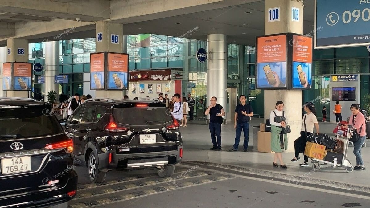 Vì Sao Hộp Đèn Là Hình Thức Quảng Cáo Hiệu Quả Tại Sân Bay