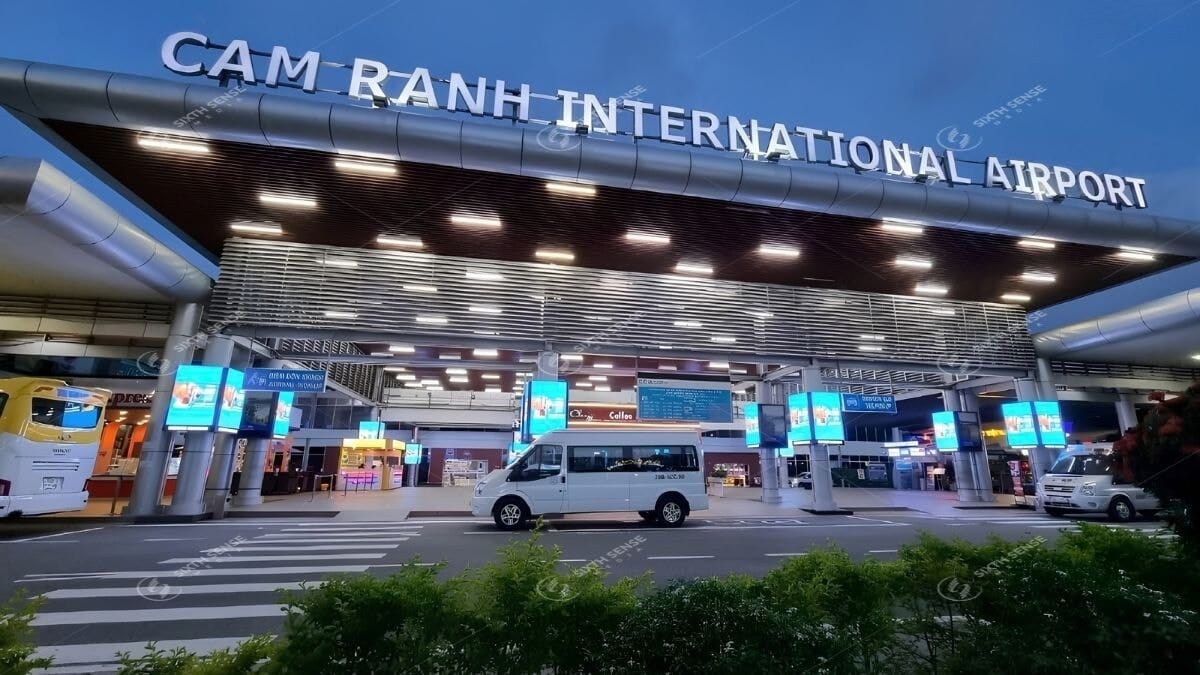 Quảng Cáo Lightbox sân bay Cam Ranh