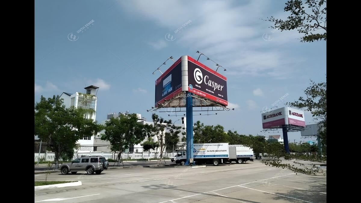 Billboard quảng cáo sân bay Nội Bài