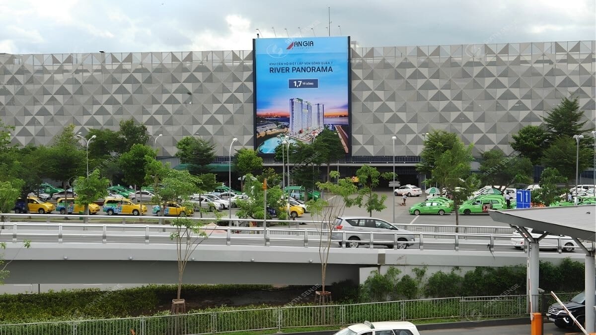 Báo Giá Dịch Vụ Quảng Cáo Sân Bay Tân Sơn Nhất 2026