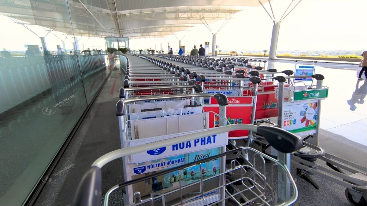 Hình Thức Quảng Cáo Tại Sân Bay Tân Sơn Nhất- Quảng Cáo Trên Xe Đẩy Hành Lý