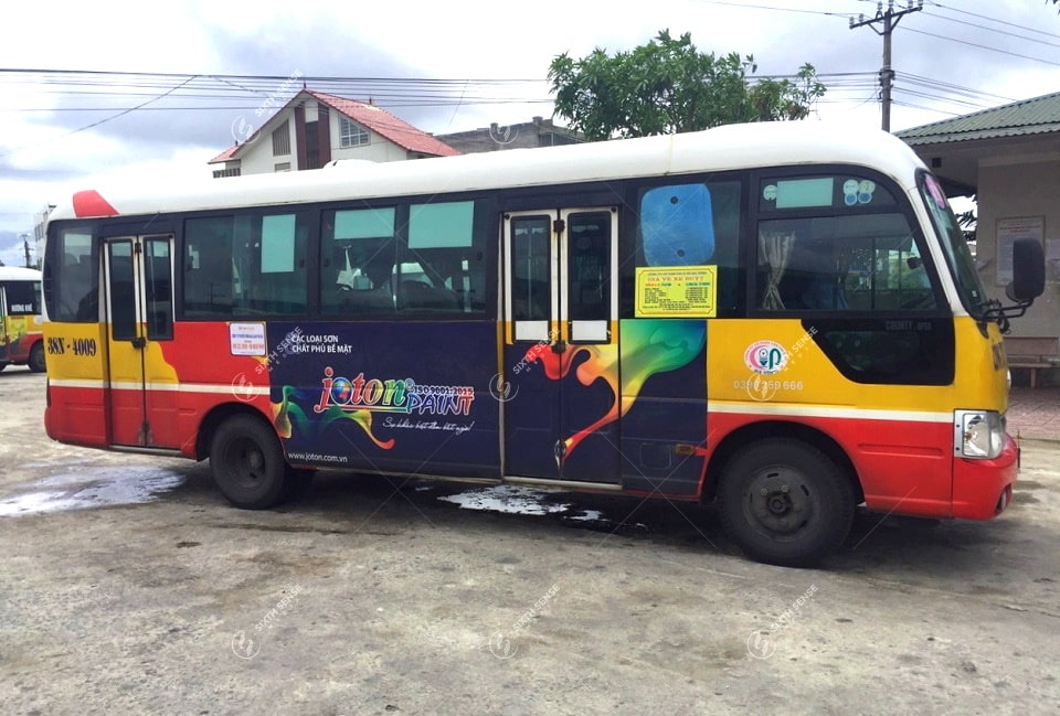 Quảng cáo Sơn Joton trên xe buýt tại Hà Tĩnh