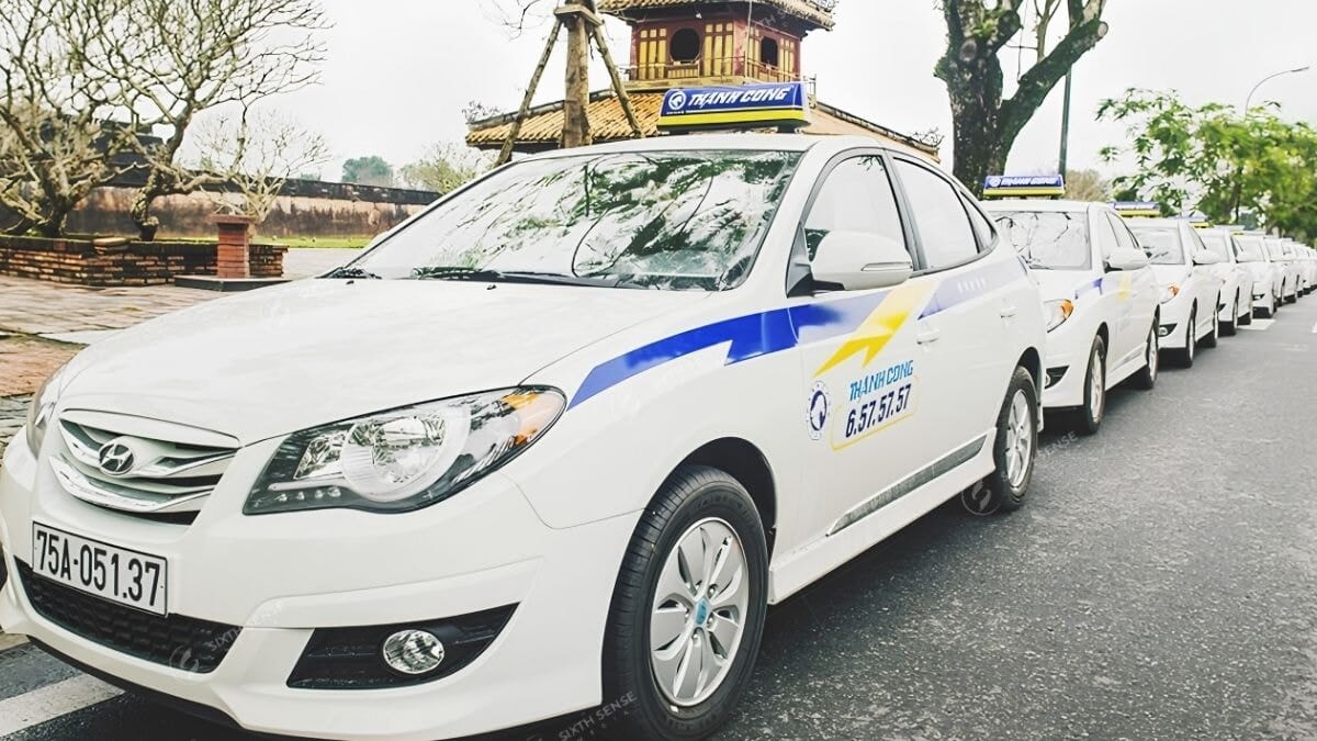 Quang Cao Taxi Tai Hue (5)