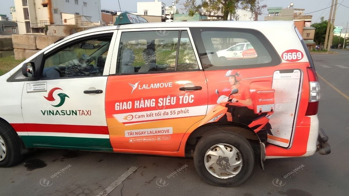 Quảng cáo tràn đuôi taxi Vinasun