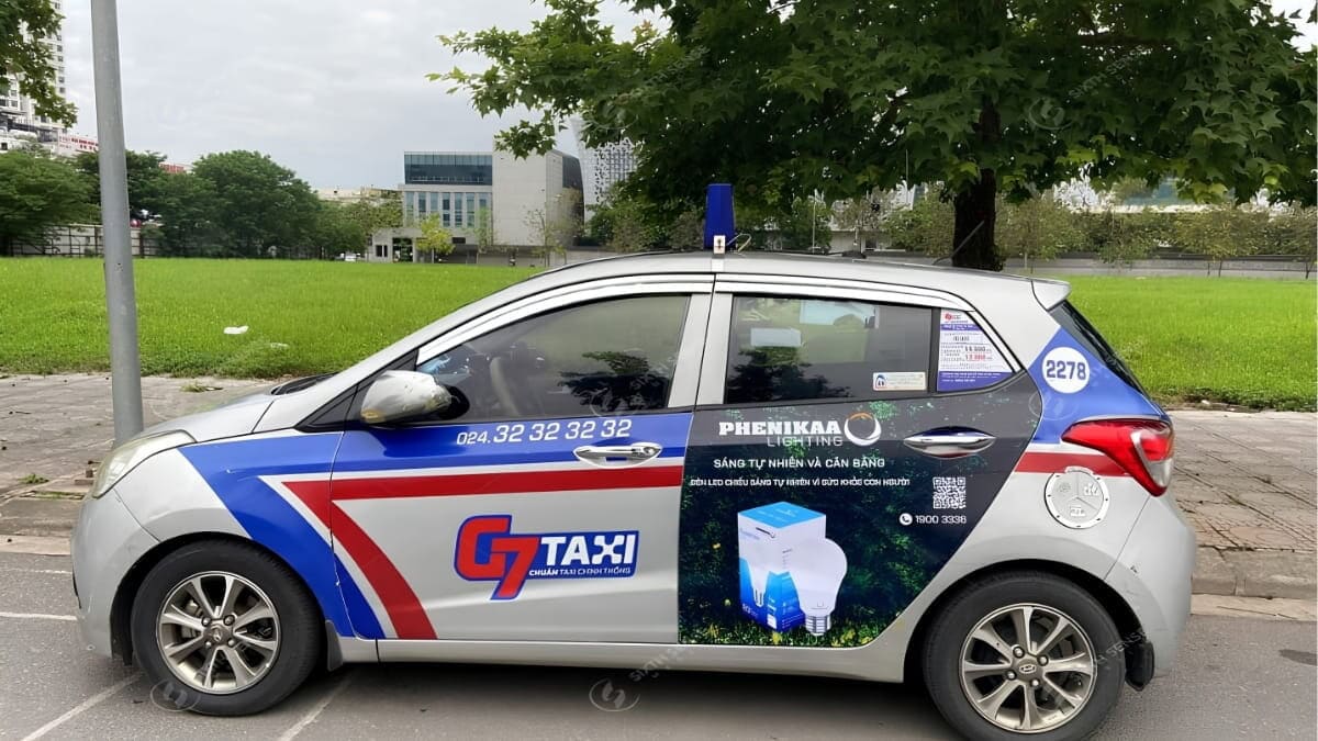 Dự Án Quảng Cáo Trên Xe Taxi Tại Hà Nội Cho Thương Hiệu Đèn Led Phenikaa Lighting 1 