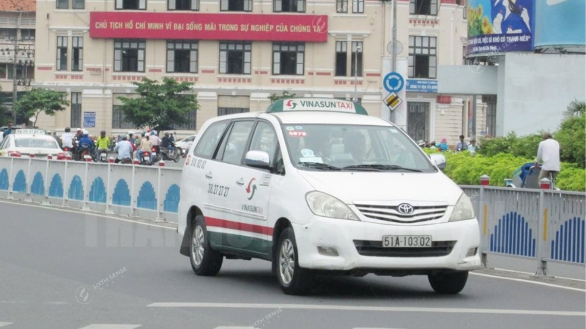 Sự Phát Triển Của Quảng Cáo Trên Xe Taxi Ở TPHCM 