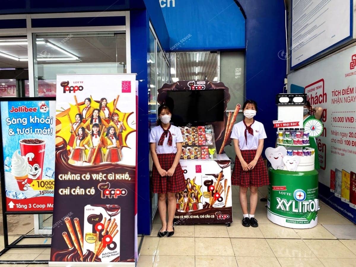To Chuc Activation Tai Sieu Thi Tttm Cho Banh Que Toppo 2