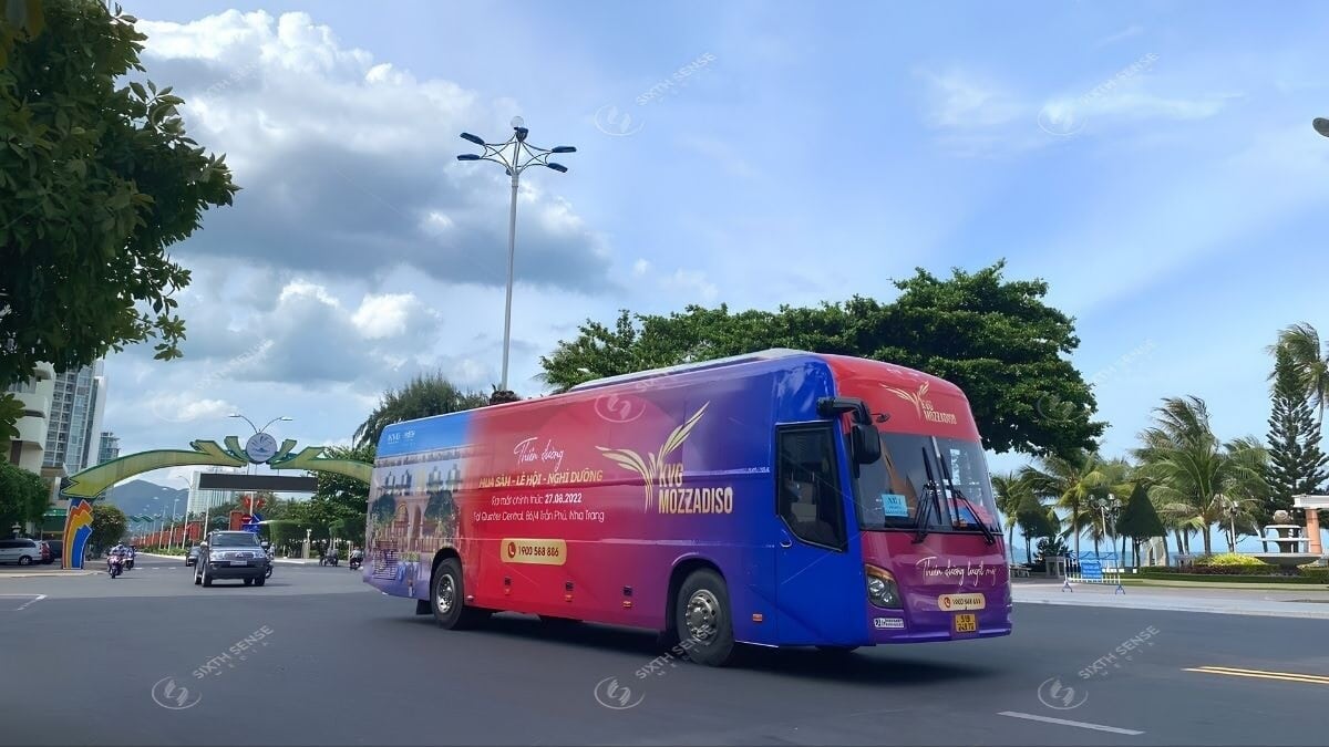 Các Hình Thức Chạy Roadshow Tại Đà Nẵng- Luxury Roadshow Xe 45 Chỗ