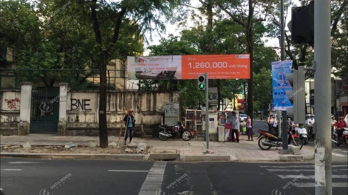 Treo Bang Ron Hai Phong 3