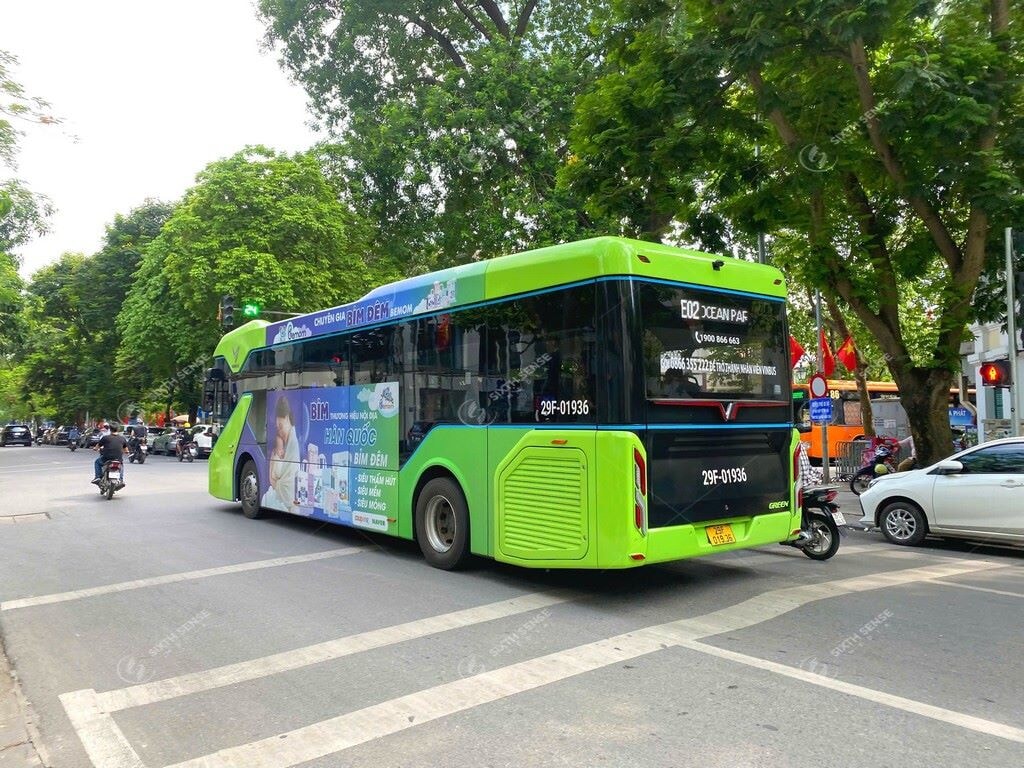 Du An Quang Cao Cho Bim Bemom Tren Xe Buyt Dien Vinbus 4