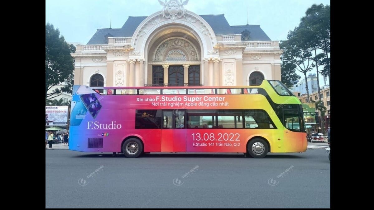 Quy Trình Triển Khai Dịch Vụ Quảng Cáo Roadshow Xe Bus 2 Tầng Tại SSM