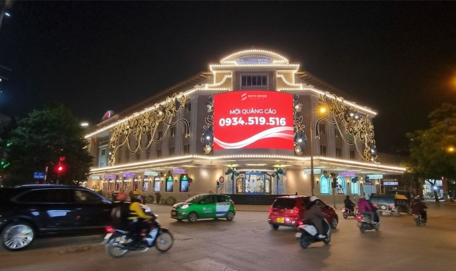 Màn hình Led tại Tràng Tiền Plaza, Hà Nội