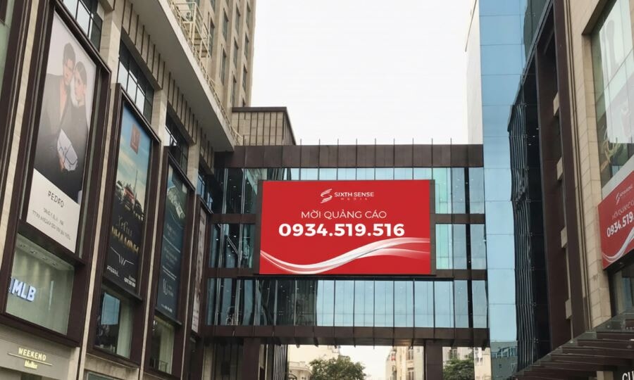 Led Vincom Ba Trieu 1