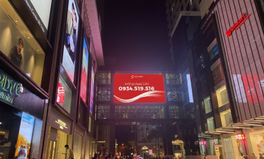 Led Vincom Ba Trieu 3