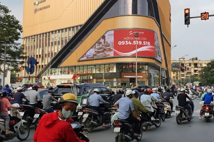 Led Vincom Pham Ngoc Thach 1