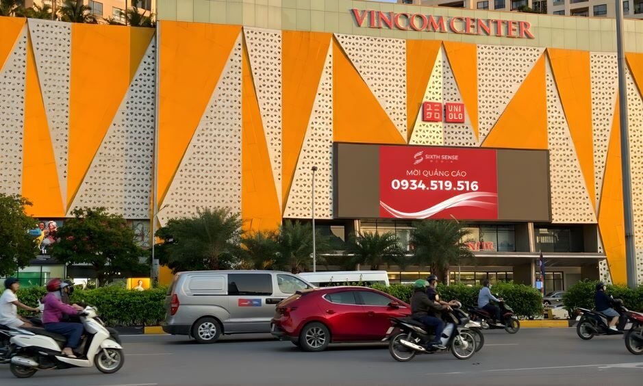 Led Vincom Tran Duy Hung 2