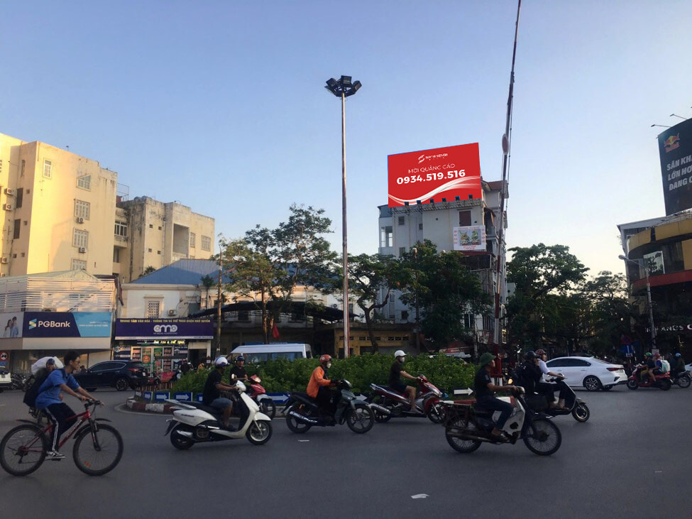 Pano quảng cáo Ngã 6 Đà Nẵng, Điện Biên Phủ, Hải Phòng