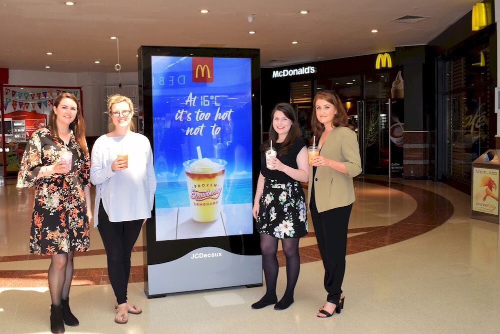 McCAFÉ REACTIVE DOOH: BILLBOARD BIẾT “THÈM” ĐỒ UỐNG CÙNG BẠN 