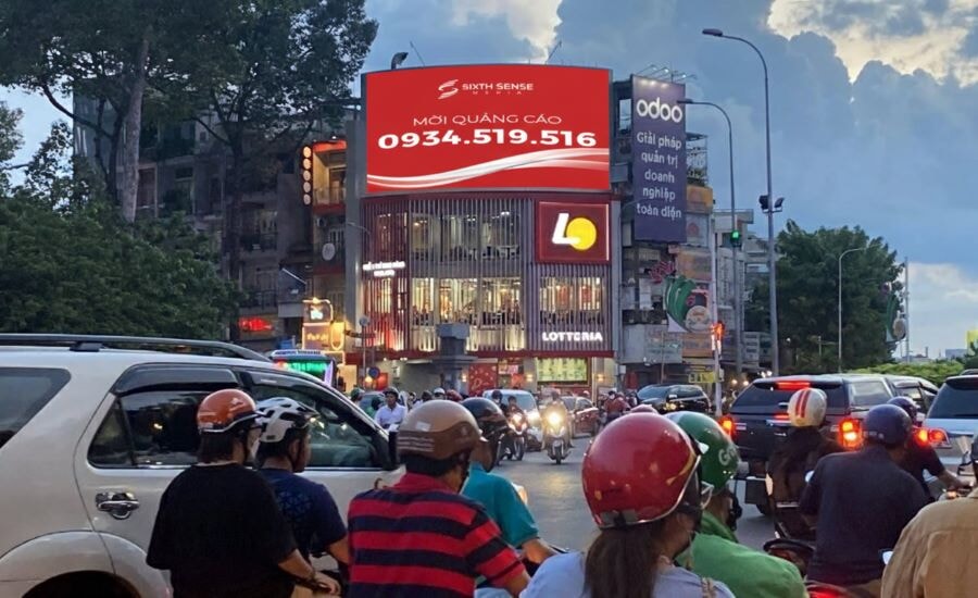 Led Vong Xoay Ly Thai To 2