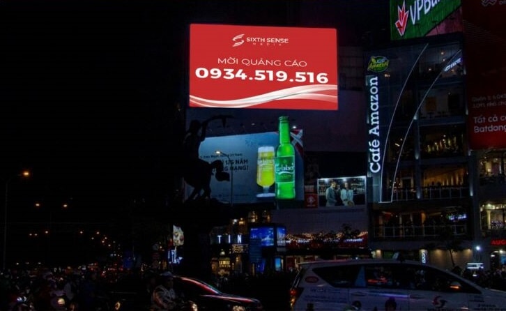 Led Vong Xoay Phu Dong 2