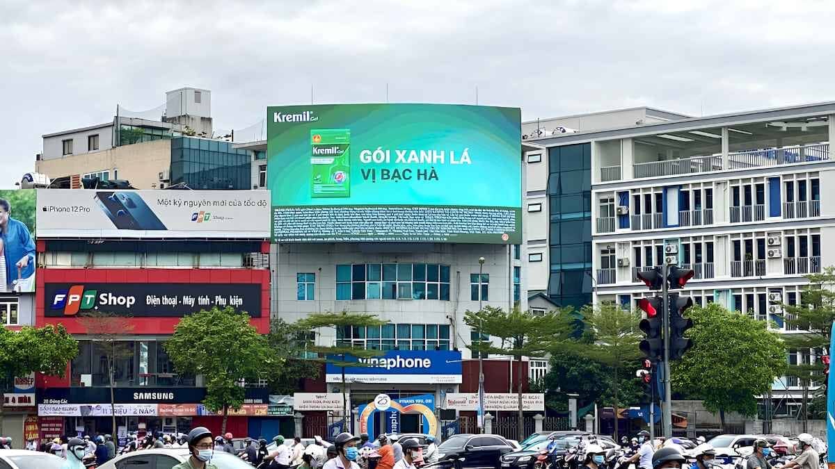 Khi Nào Nên Kết Hợp OOH Và DOOH