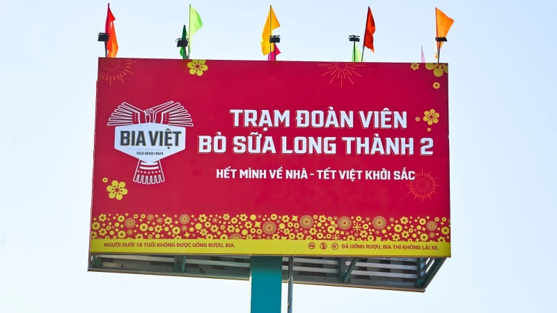 “LINH HỒN” TẾT VIỆT TRONG QUẢNG CÁO OOH: CHIẾN LƯỢC CHẠM ĐẾN TRÁI TIM NGƯỜI TIÊU DÙNG CHO TẾT 2026