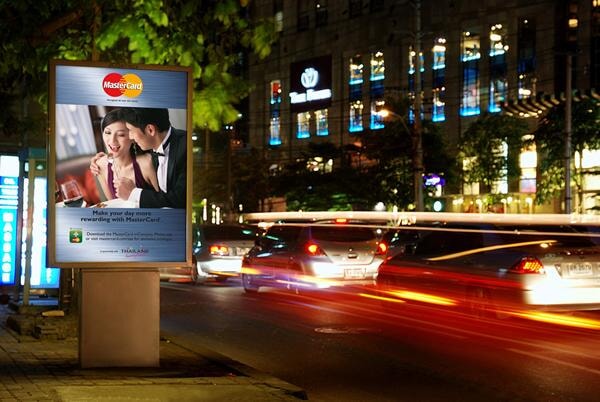 Bien Quang Cao Ngoai Troi 69