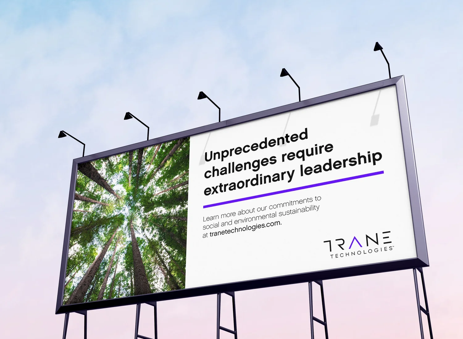 Biển quảng cáo ngoài trời với hình ảnh thiên nhiên vô cùng đẹp