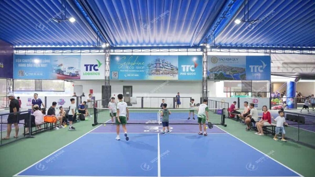 Ưu Điểm Của Biển Quảng Cáo Sân Pickleball- Linh Hoạt Về Hình Thức Và Vị Trí