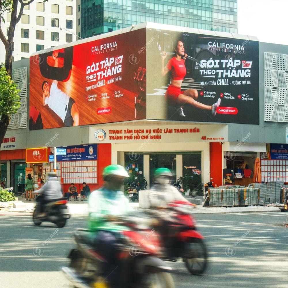 Pano Quảng Cáo Ngoài Trời: Từ Vị trí đắc địa