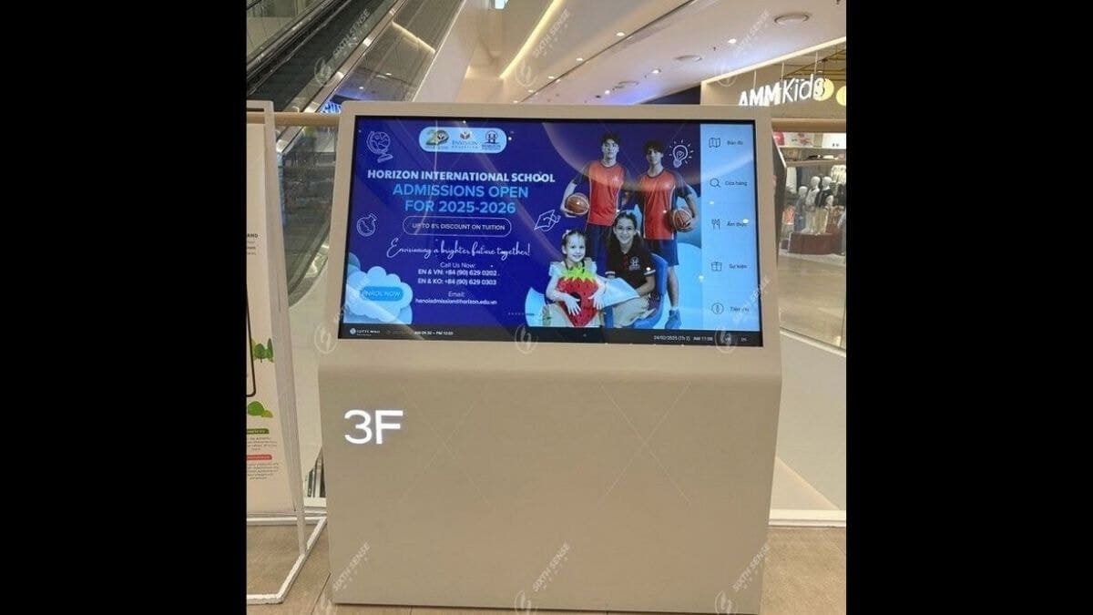 Các Hình Thức Quảng Cáo Màn Hình LCD- LCD Chân Quỳ