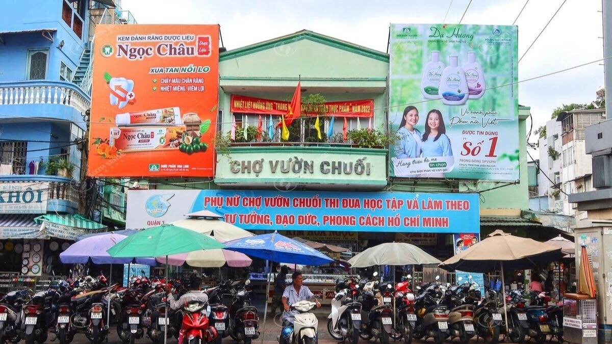 Biển Bảng Quảng Cáo Ngoài Trời Tầm Thấp- Quảng cáo biển chợ