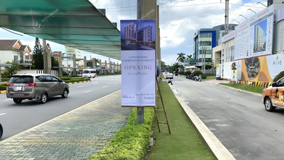 Biển Bảng Quảng Cáo Ngoài Trời Tầm Thấp- Phướn, Banner