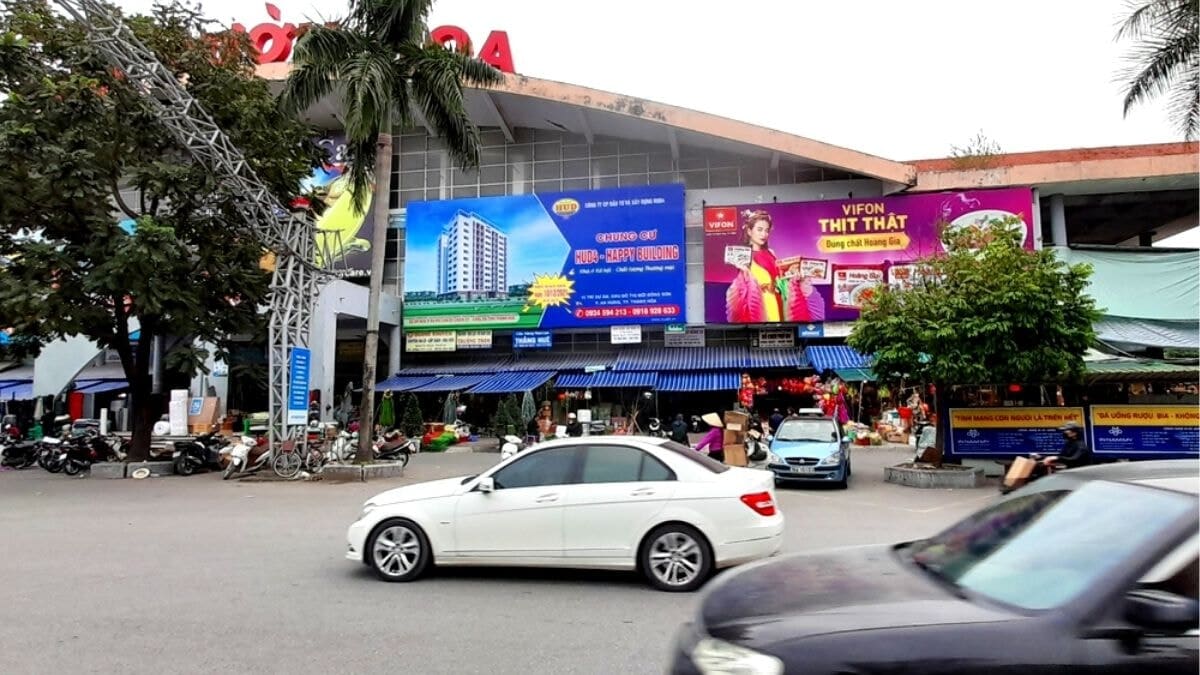 Sixth Sense Media Quảng Cáo Biển Chợ